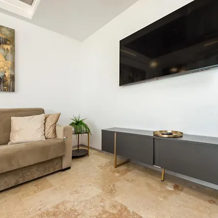 Apartment Astria Siena - Complex Novum *