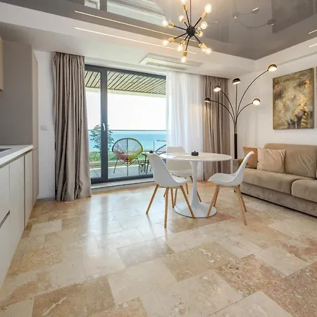 Astria Siena - Complex Novum 아파트 *