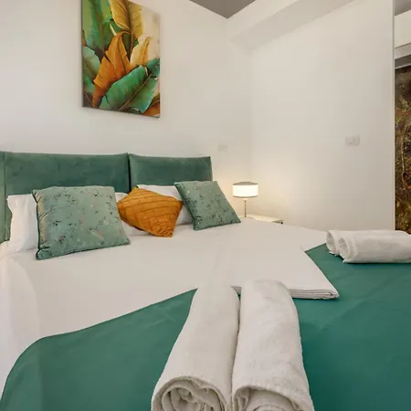 아파트 Astria Siena - Complex Novum *