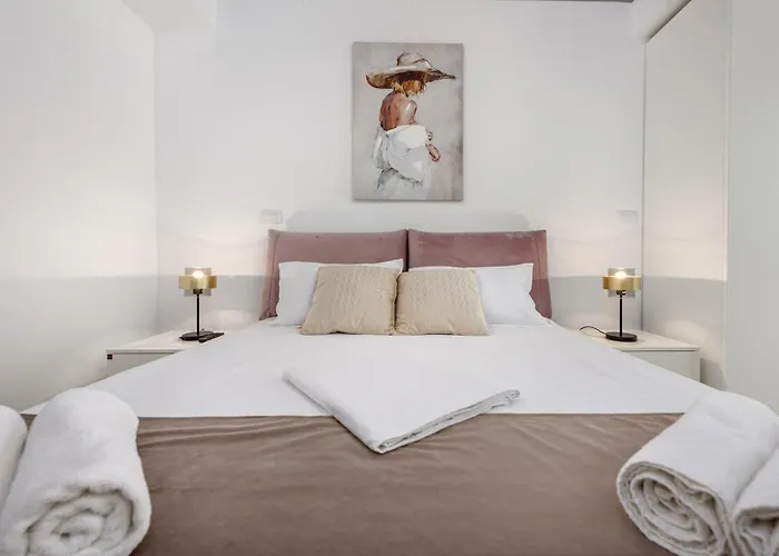 Astria Siena - Complex Novum